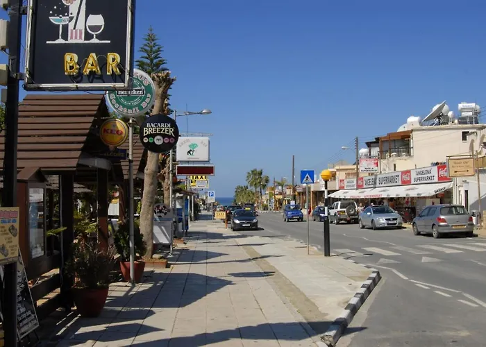 Antonia By Vila Pegeia